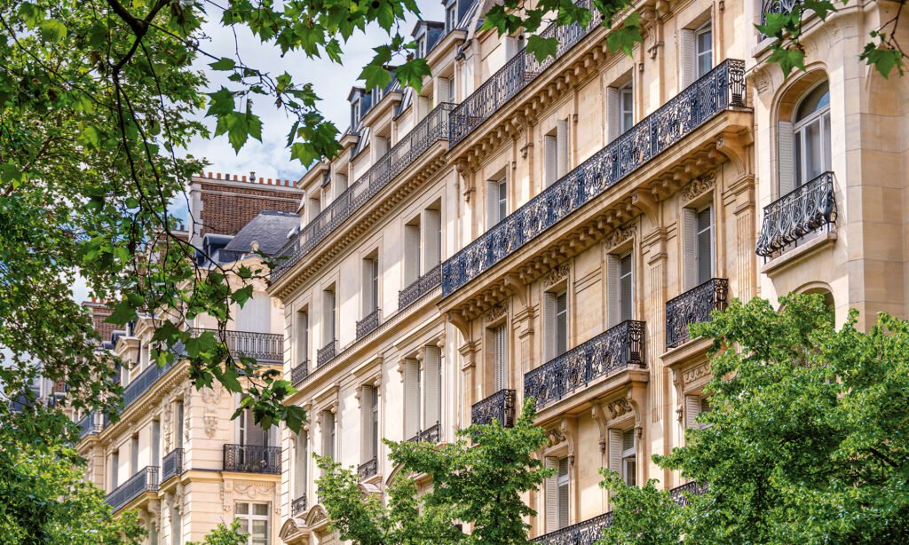 réunir deux appartements taxe foncière